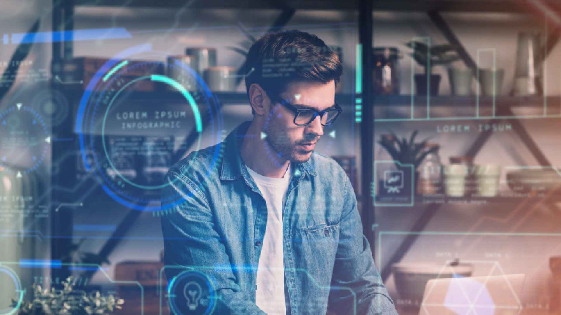 Máy tính hiển thị mã HTML